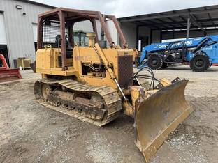 Case 850E