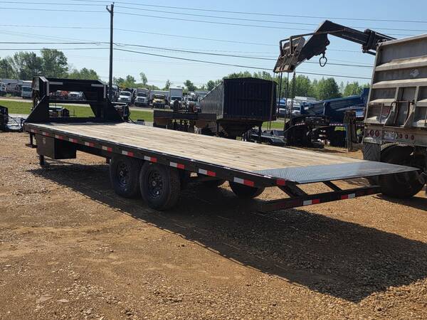 2025 Delco 24 ft gooseneck tilt