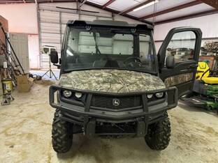 2022 John Deere GATOR XUV 835M