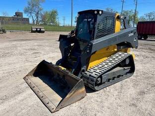 John Deere 333G