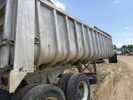 1980 Fruehauf 24 ft end dump