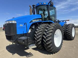 2002 New Holland TJ450