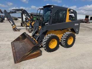 2013 John Deere 320D