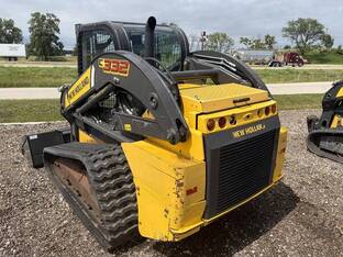 2021 New Holland C332