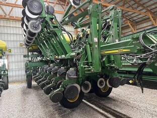 2012 John Deere 1790