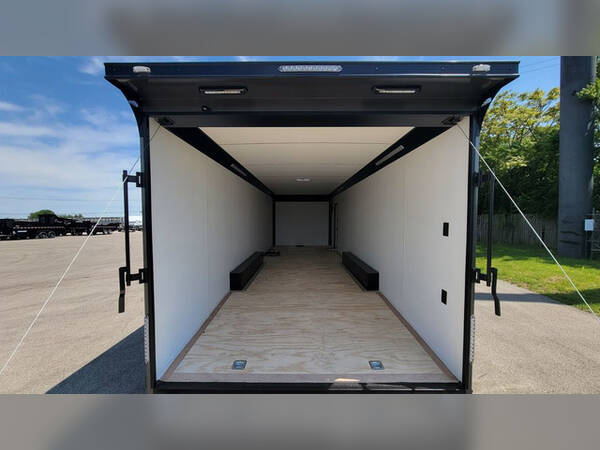 2026 United 8.5'x28' 14k limited / 7' interior / enc