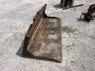 Custom Built MANURE BUCKET