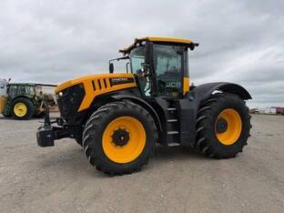 2018 JCB Fastrac 8330