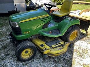 2007 John Deere X728