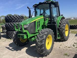 2023 John Deere 6110M