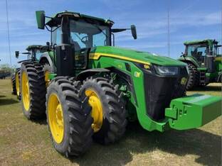 2025 John Deere 8R 370