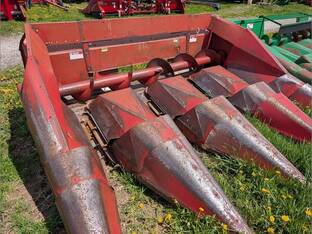 International 843