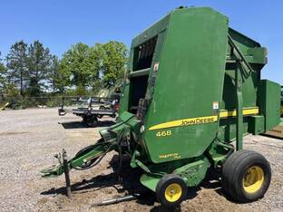 2010 John Deere 468