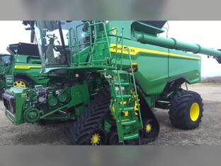 2025 John Deere S7 900