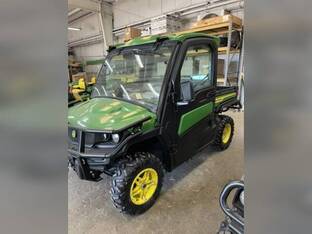 2022 John Deere GATOR XUV 835R