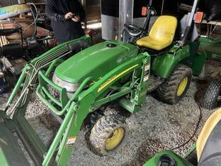 2008 John Deere 2305