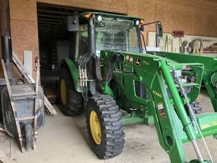 2015 John Deere 5065E