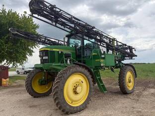 2002 John Deere 4710