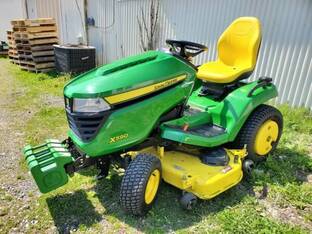 2019 John Deere X590