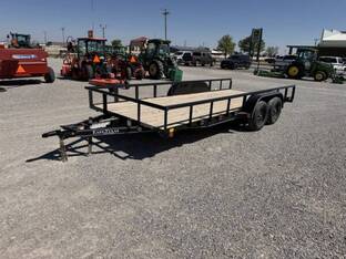 2025 John Deere **NEW** 83x18UT