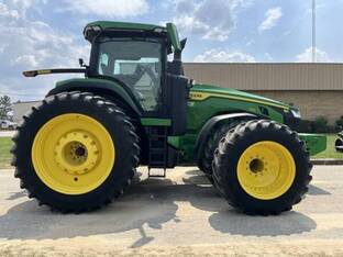 2025 John Deere 8R 370