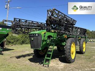 2010 John Deere 4930