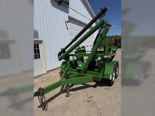 2011 TRAVIS SEED CART HSC 2000
