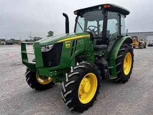 2021 John Deere 5100E