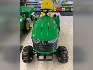 2026 John Deere X738