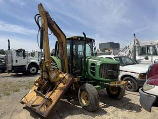 2010 John Deere 6430