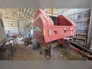 2005 New Holland BR780