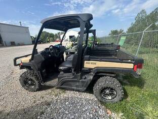 2023 John Deere GATOR XUV 835M