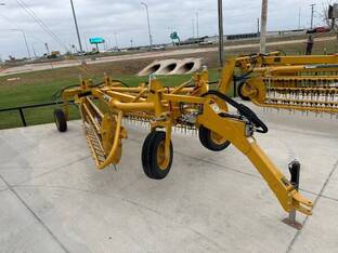 Vermeer Mfg. Co. R2300