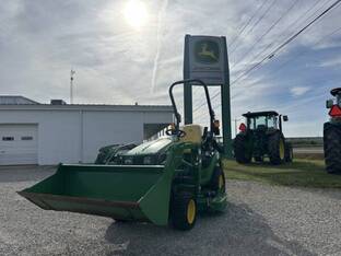 2021 John Deere 1025R
