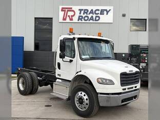 2027 Freightliner BUSINESS CLASS M2 106 PLUS