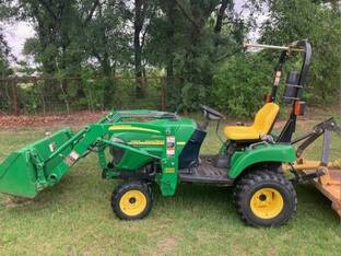 2008 John Deere 2305
