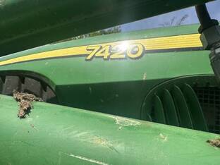 2003 John Deere 7420
