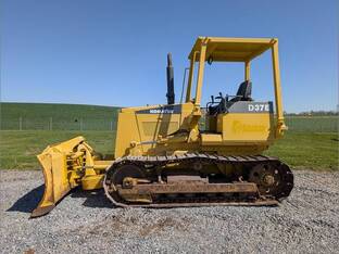 1994 Komatsu D37E-5