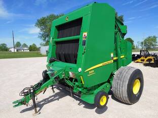 2013 John Deere 569