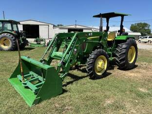 2014 John Deere 5065E