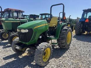 2010 John Deere 4320