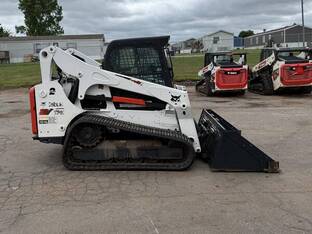 2022 Bobcat T740