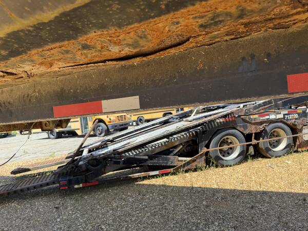 2007 Lufkin 38 ft end dump