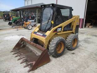 2000 Caterpillar 216