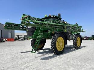 2016 John Deere R4045