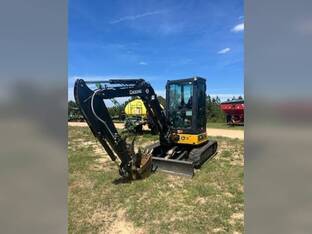 2023 John Deere 35 P