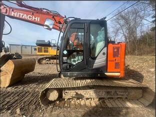 2019 Hitachi ZX135US-6