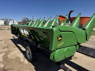 2011 John Deere 608C
