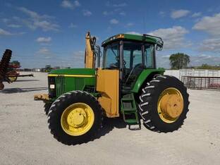 1997 John Deere 7210