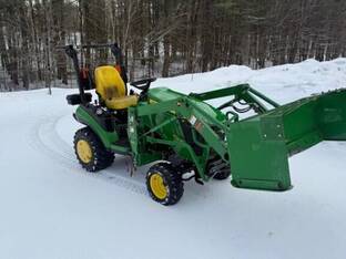 2014 John Deere 1025R